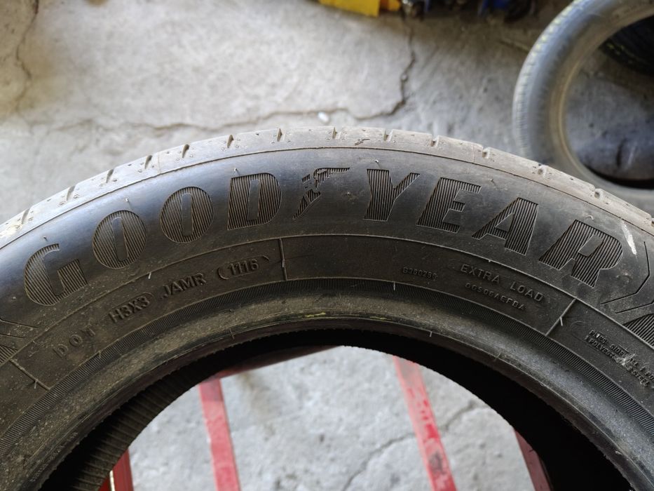 225/60R16 GoodYear Efficient Grip   L486/7H