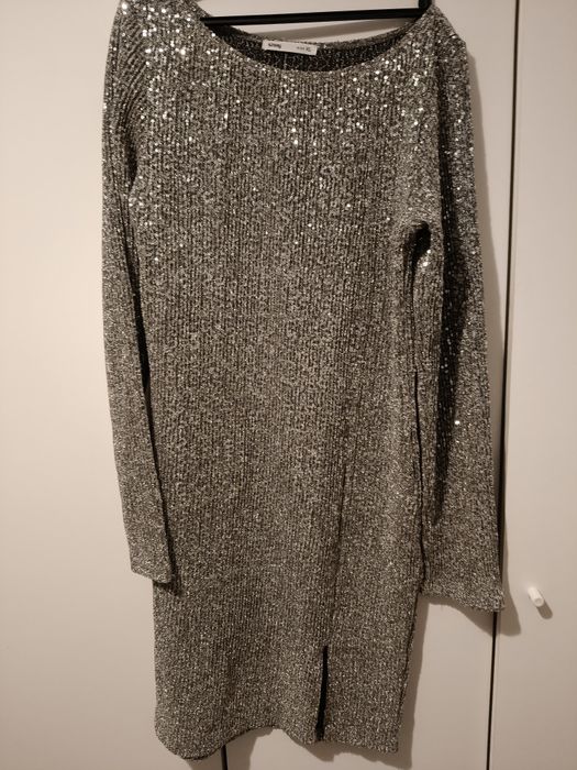 Srebrna ciekinowa sukienka r.38/40