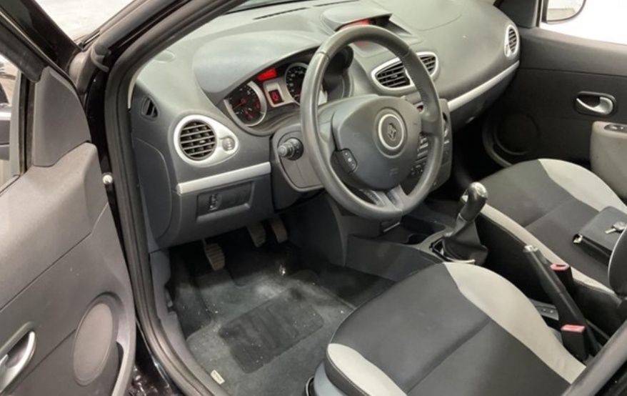 Renault Clio Break III 1.2 ano 2013 apenas 120 mil kms