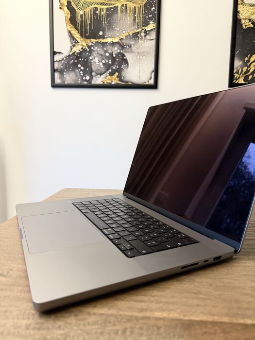 MacBook 16 Pro M1 max 32gb 1tb ssd