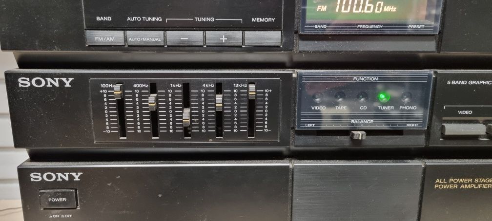 Wieza zestaw audio SONY z korektorem .100 Watt