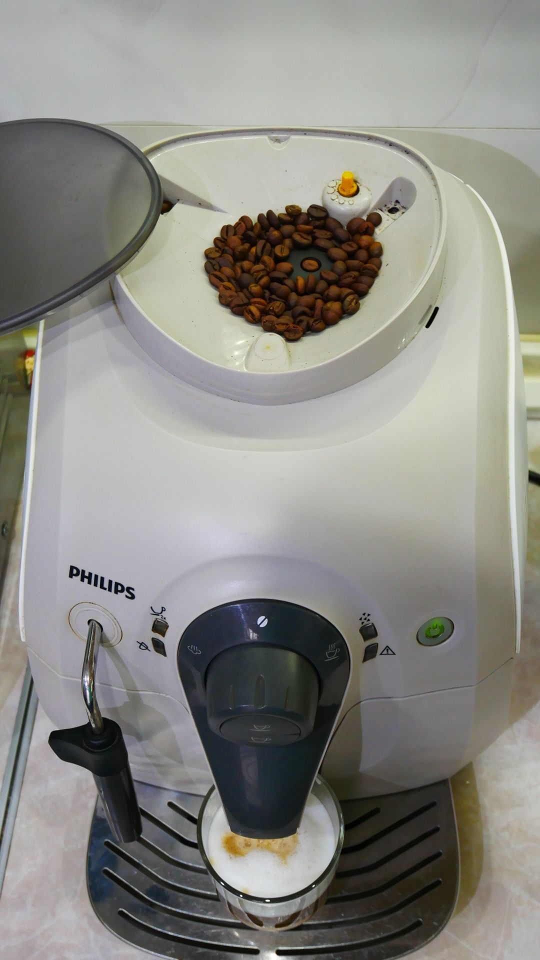 Кофемашина Philips HD8651