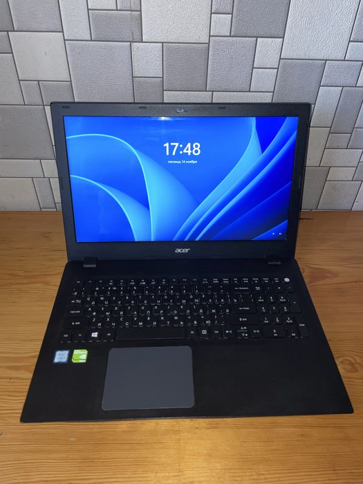 Ноутбук Acer N15Q1 i5-6200| 920m| ідеал