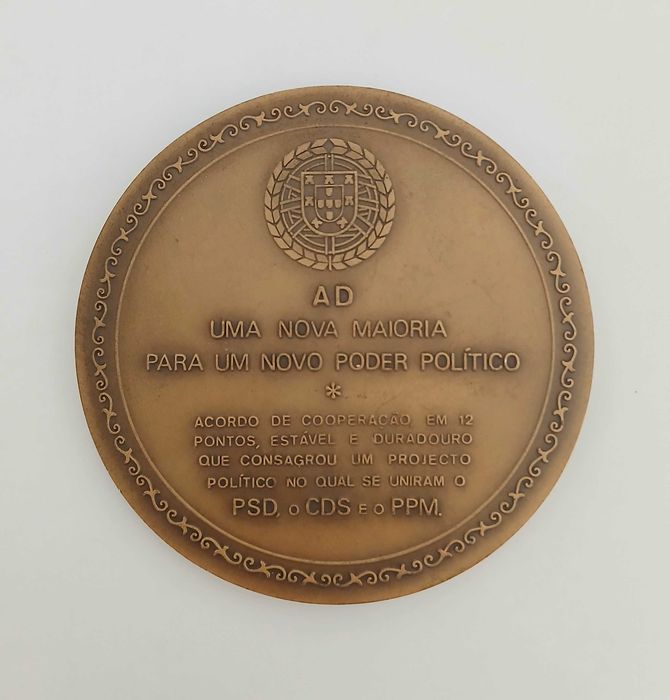 Medalha de Bronze - Francisco Sã Carneiro