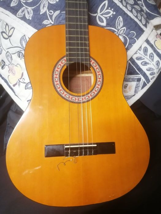 Guitarra clássica acústica marca Sevilha