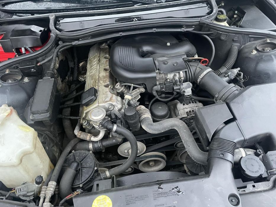 Bmw 3 e46 1999 1.9 бензин