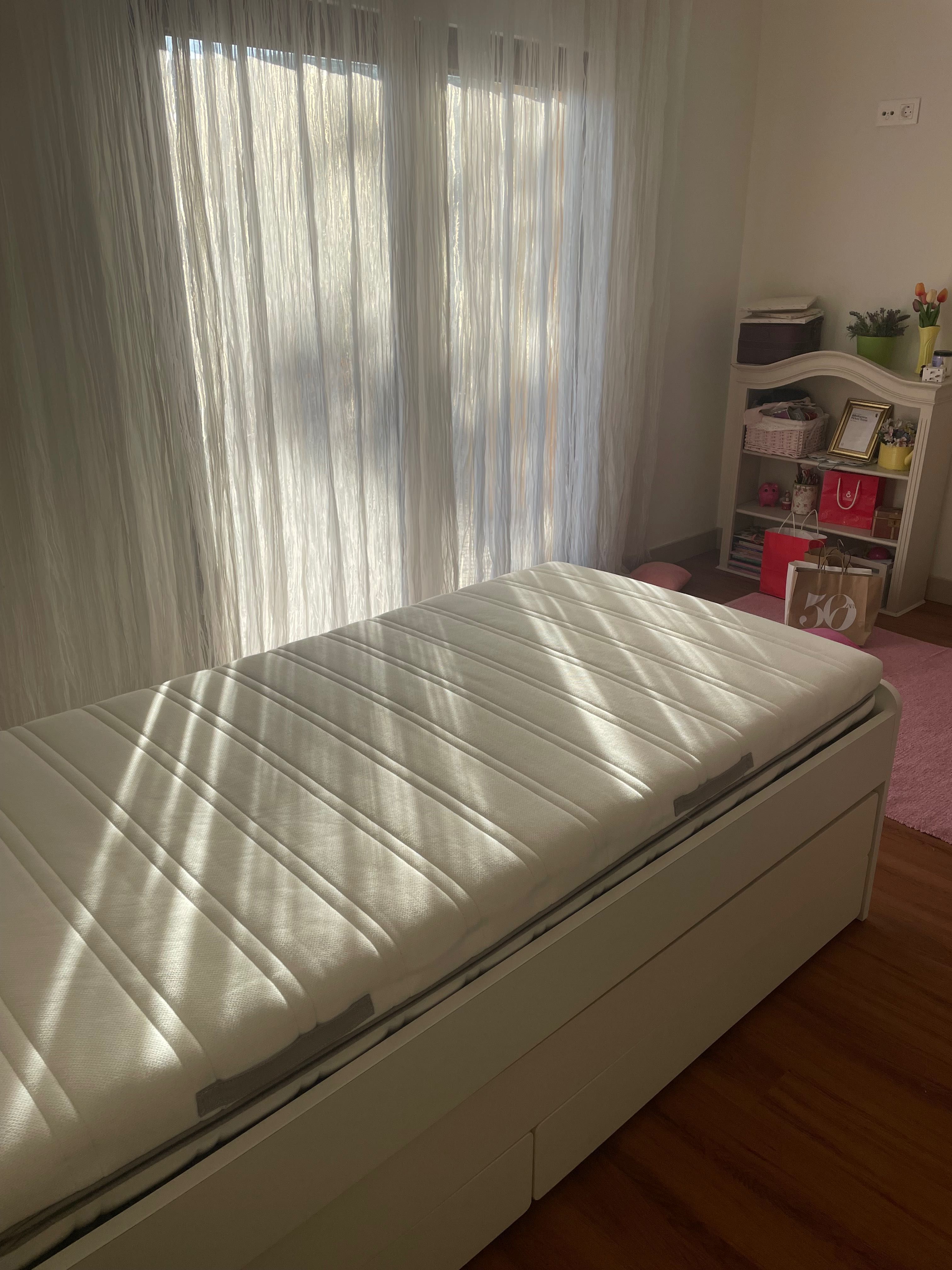 Cama individual dupla - Branca - Ikea