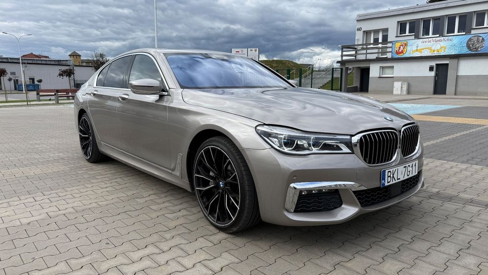 BMW Seria 7 BMW 7 G11 730d xdrive 4x4 sedan bdb stan 21" Mpakiet