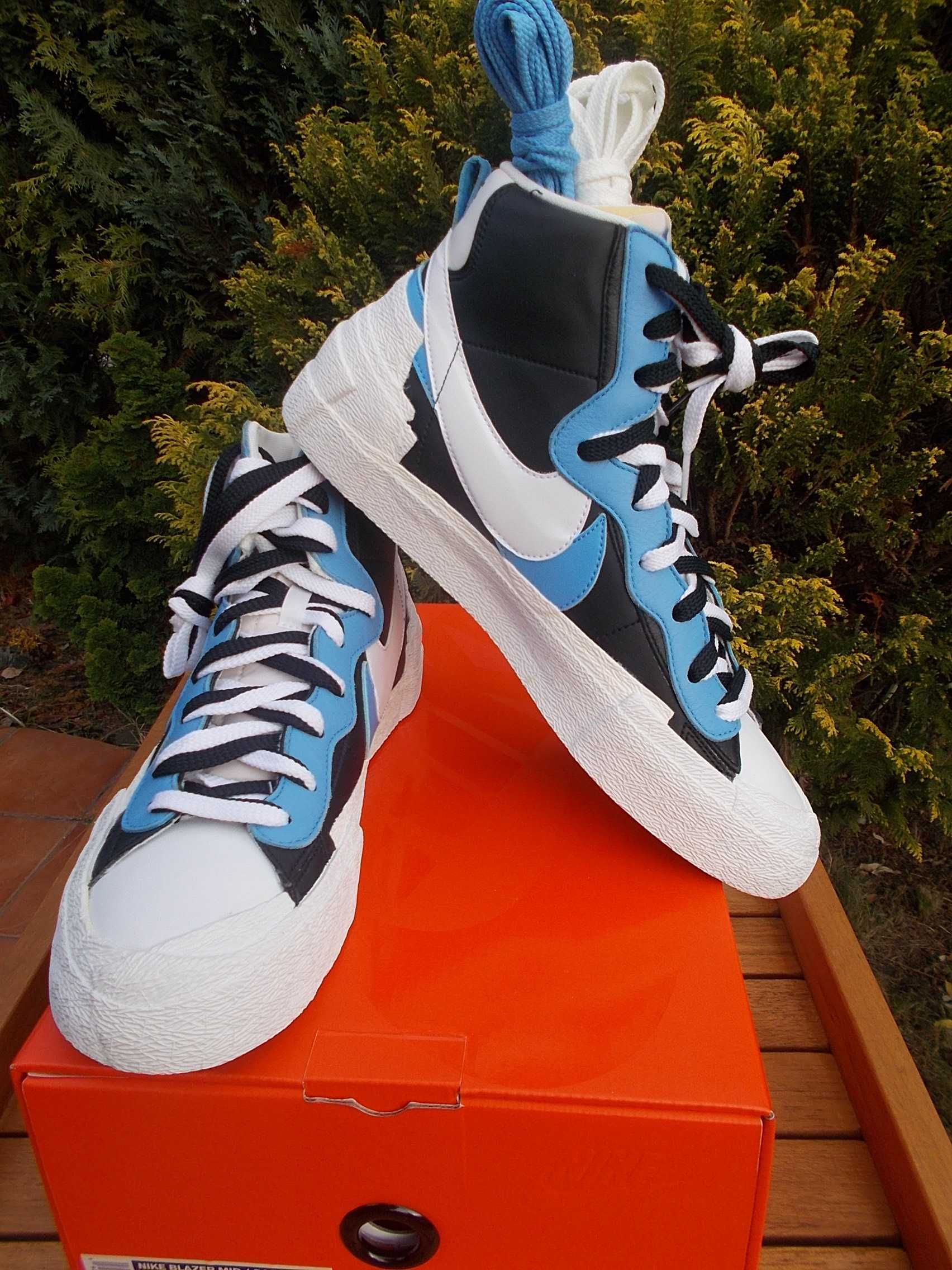 (r. Eur 45- 29 cm) Nike Blazer Mid x Sacai White Black Legend Blue