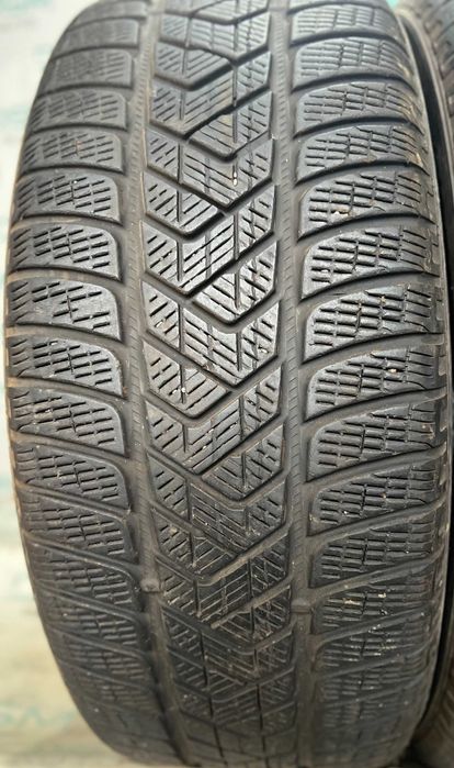 Скад шин б/в. 235/50 R19 Pirelli Scorpion Winter