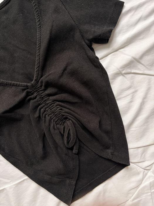 Czarny top bluzka z krótkim rękawem marszczenia Zara