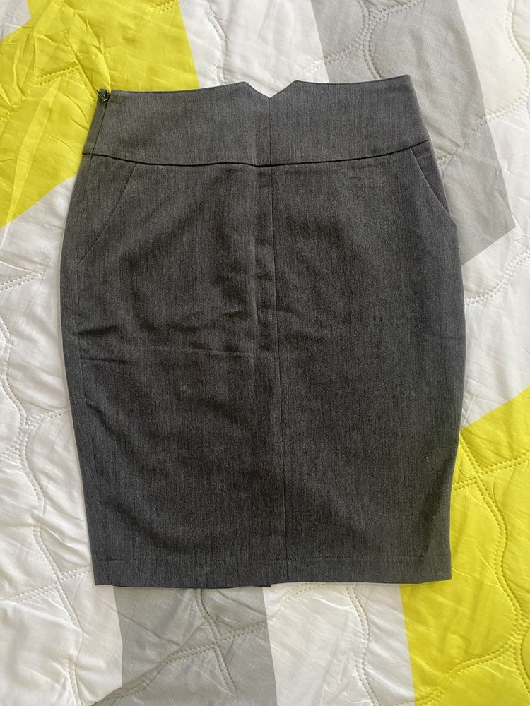 elegancka spódnica ołówkowa