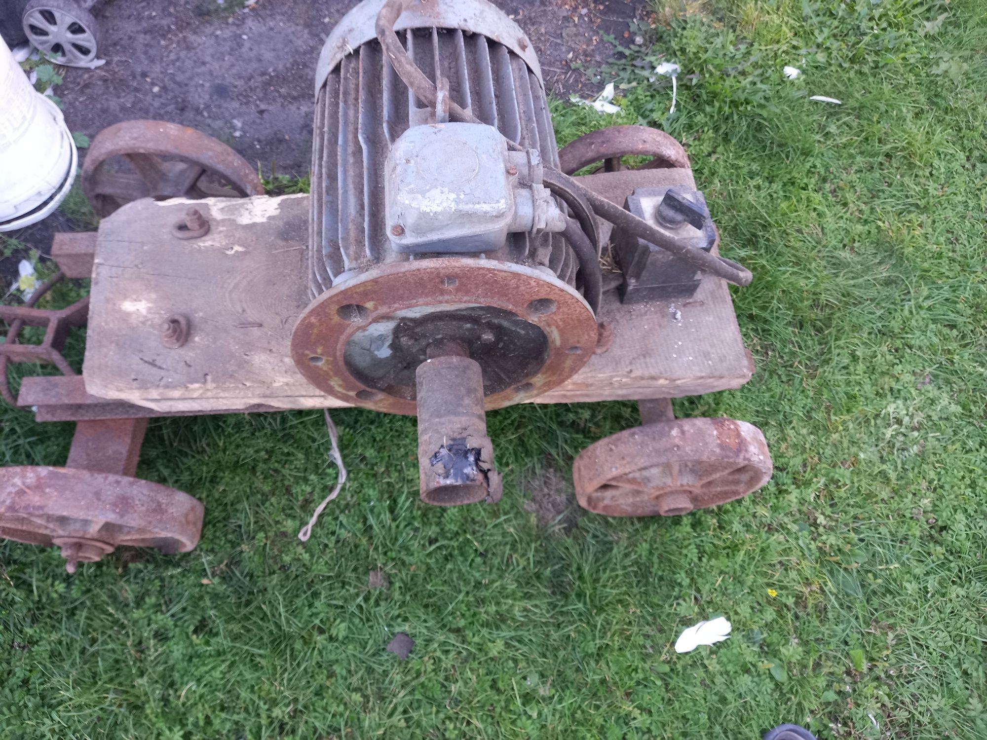 Silnik 13 kw sprawny