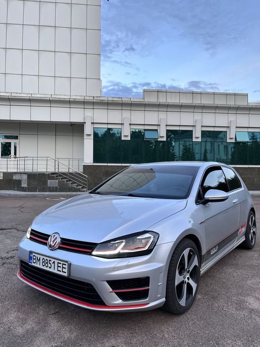 Продам Volkswagen Golf VII GTI