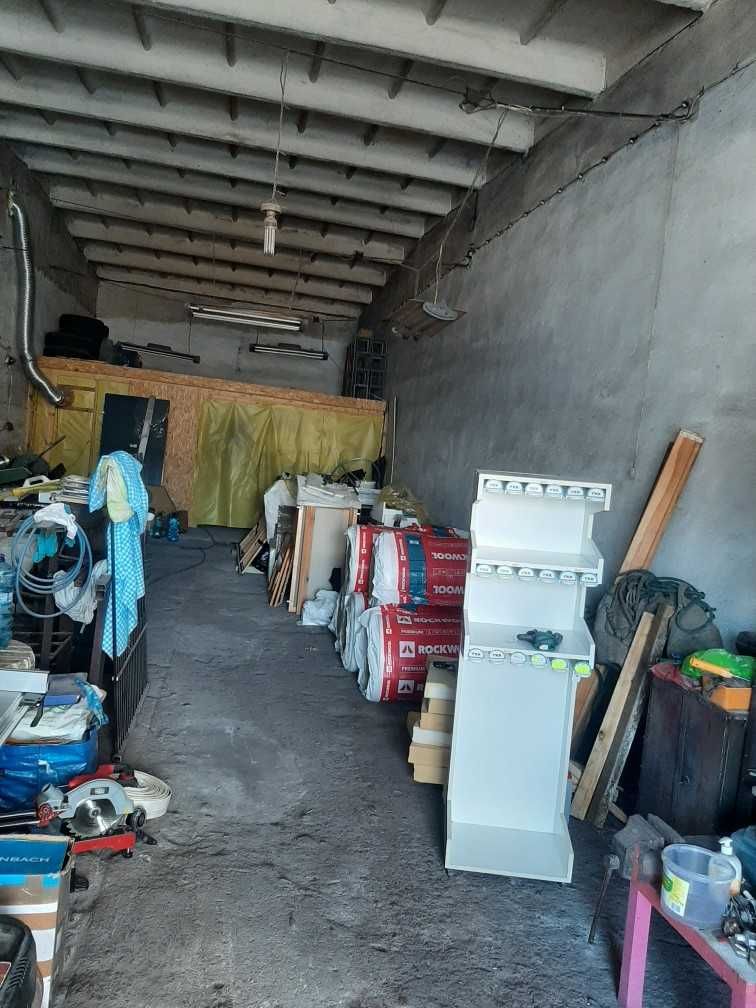 sprzedam hale o powierzchni 100m2 , Sławno