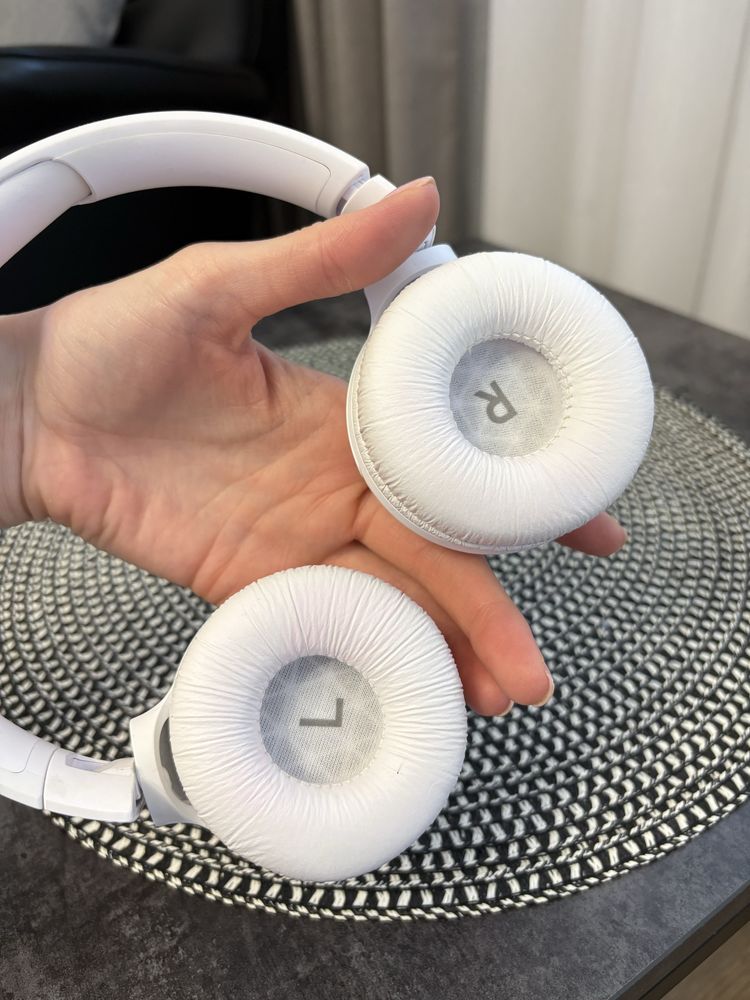 Nauszne słuchawki JBL Tune 510BT Białe