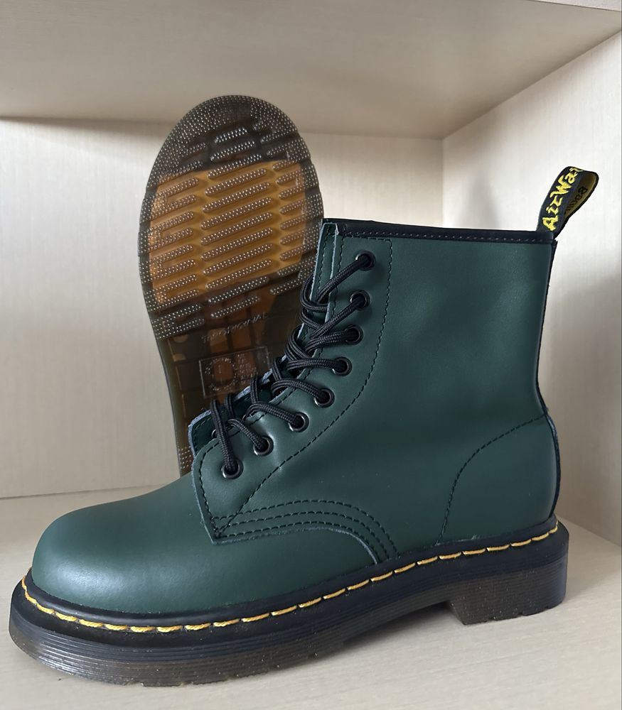 Dr. Martens Берци.