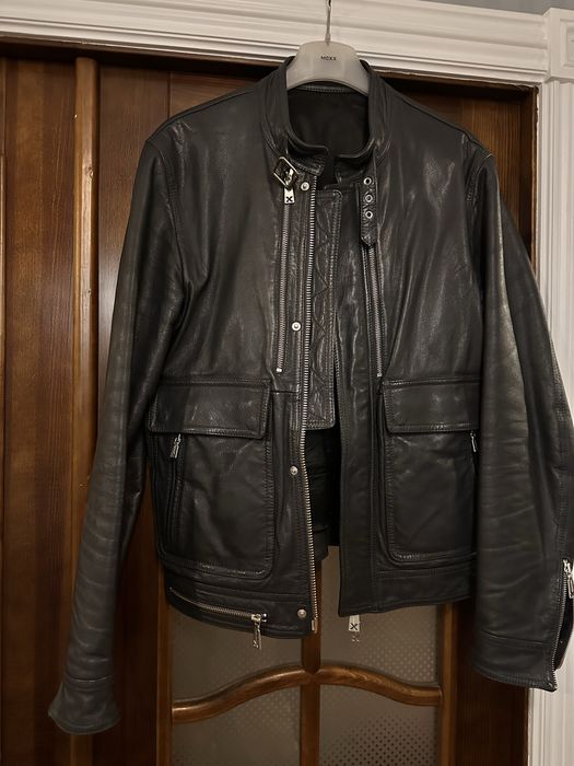 Куртка фірмова шкіряна