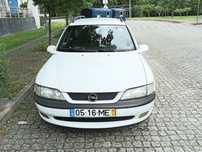Opel Vectra Caravan 1.6i 16V CD