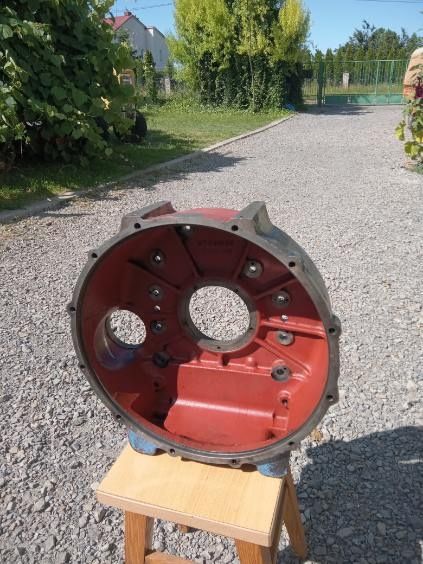 Korpus, kryza do silnika trzydziestka, c 330