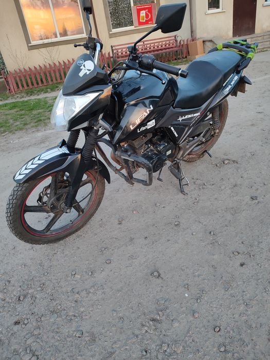 Продам мотоцикл ліфан 150 2 е торг