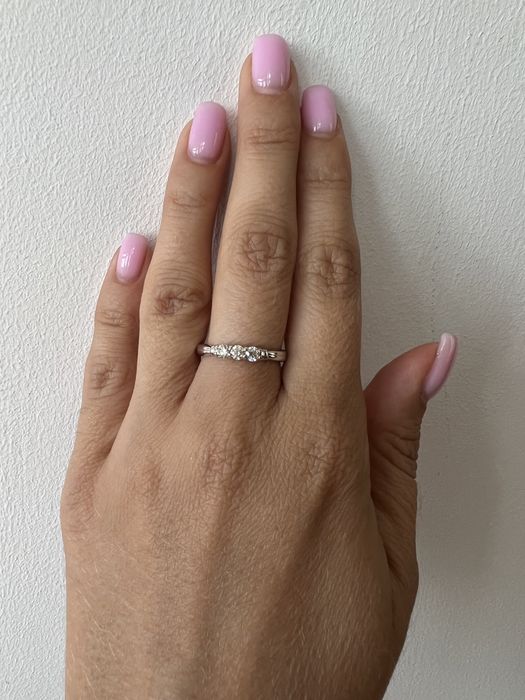 Золотое кольцо с бриллиантами р.17 белое золото 585 проба