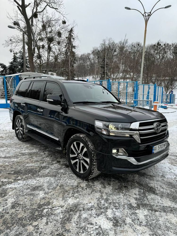 Toyota Land Cruiser 2019