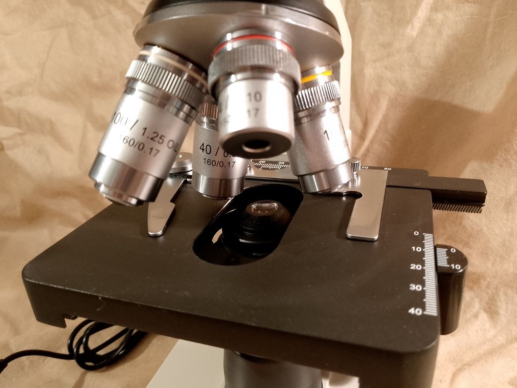 Mikroskop Trinokular biol. 1000x LED Foto pzo trino studar zeiss delta