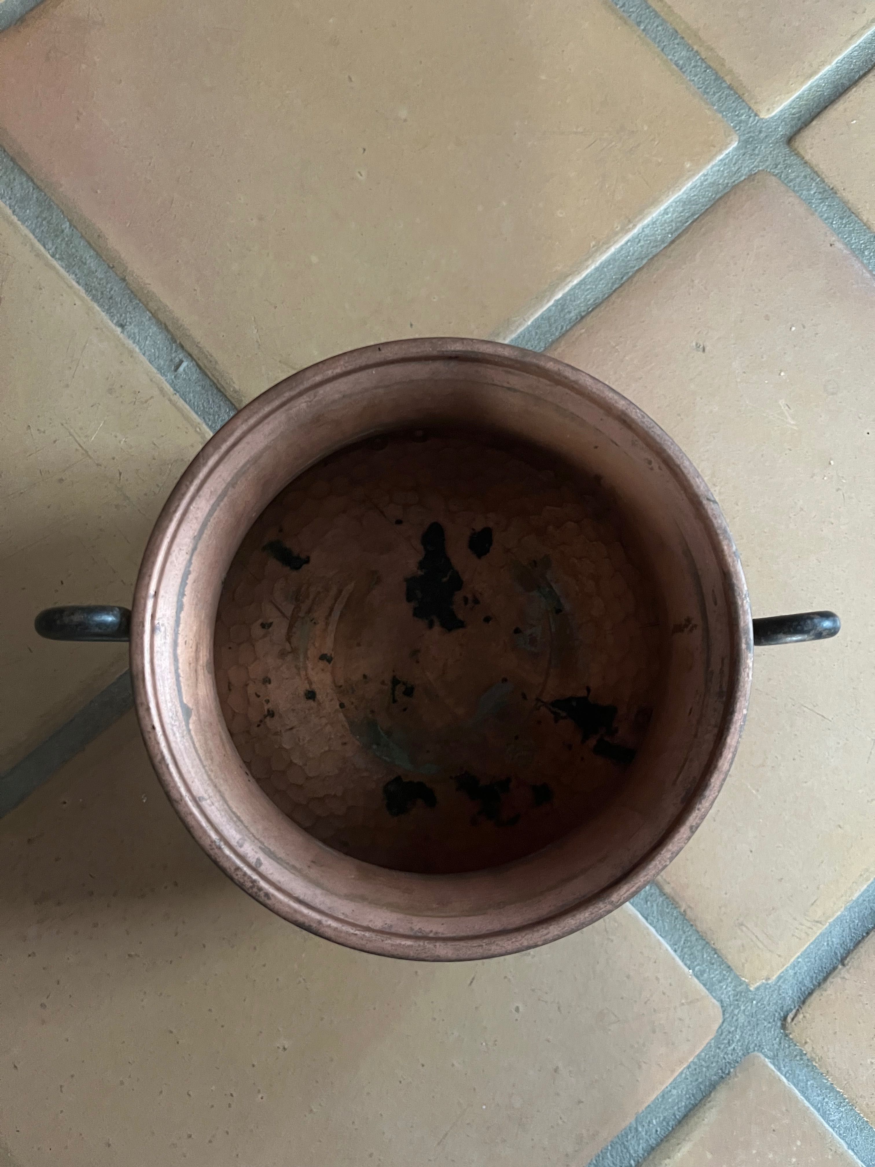 Vaso em cobre antigo