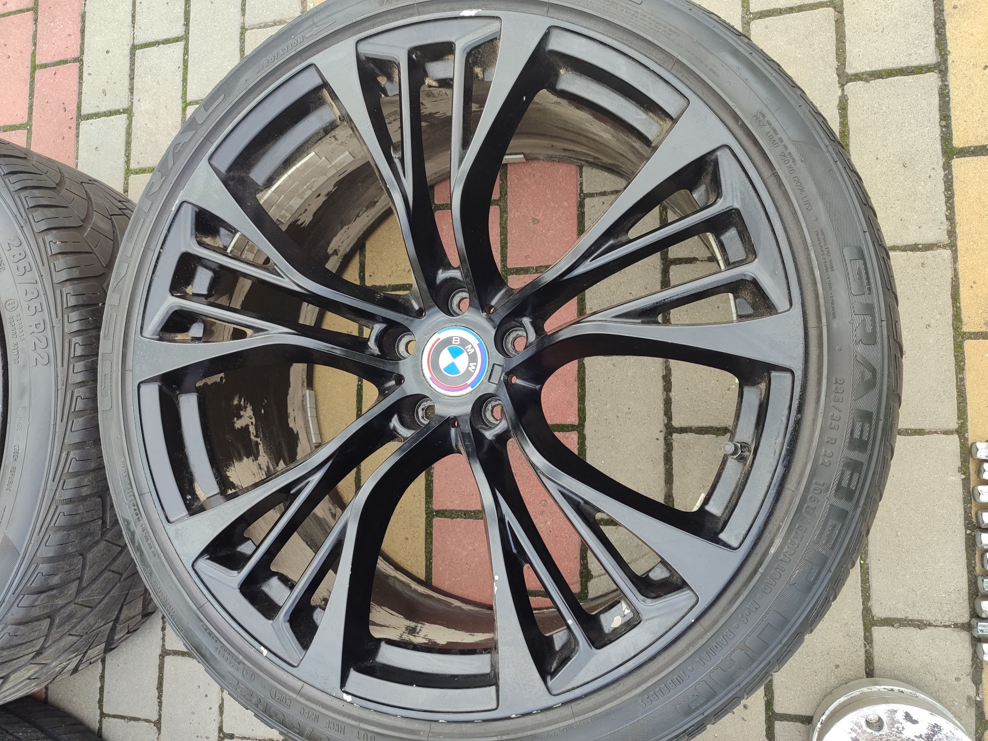 Колеса R22 проставки BMW X5 F15 Диски Діски Титаны Титани БМВ Х5 Ф15
