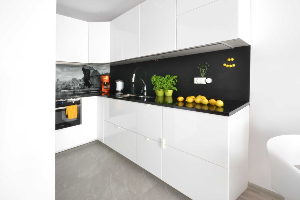 Oliwa: 40 m² po remoncie, 200 m od SKM Żabianka, bez pośredników