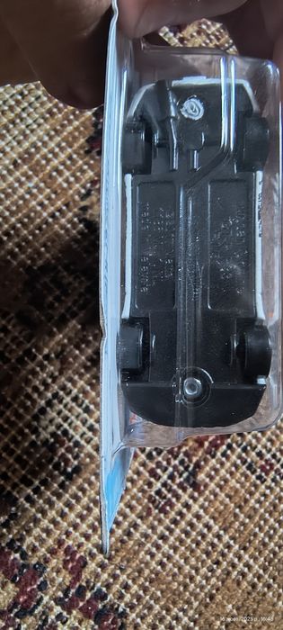 Машинка Hotweels NISSAN SKYLINE GT-R (BCNR33)