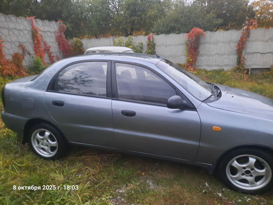 Продам Daewoo Lanos 2011