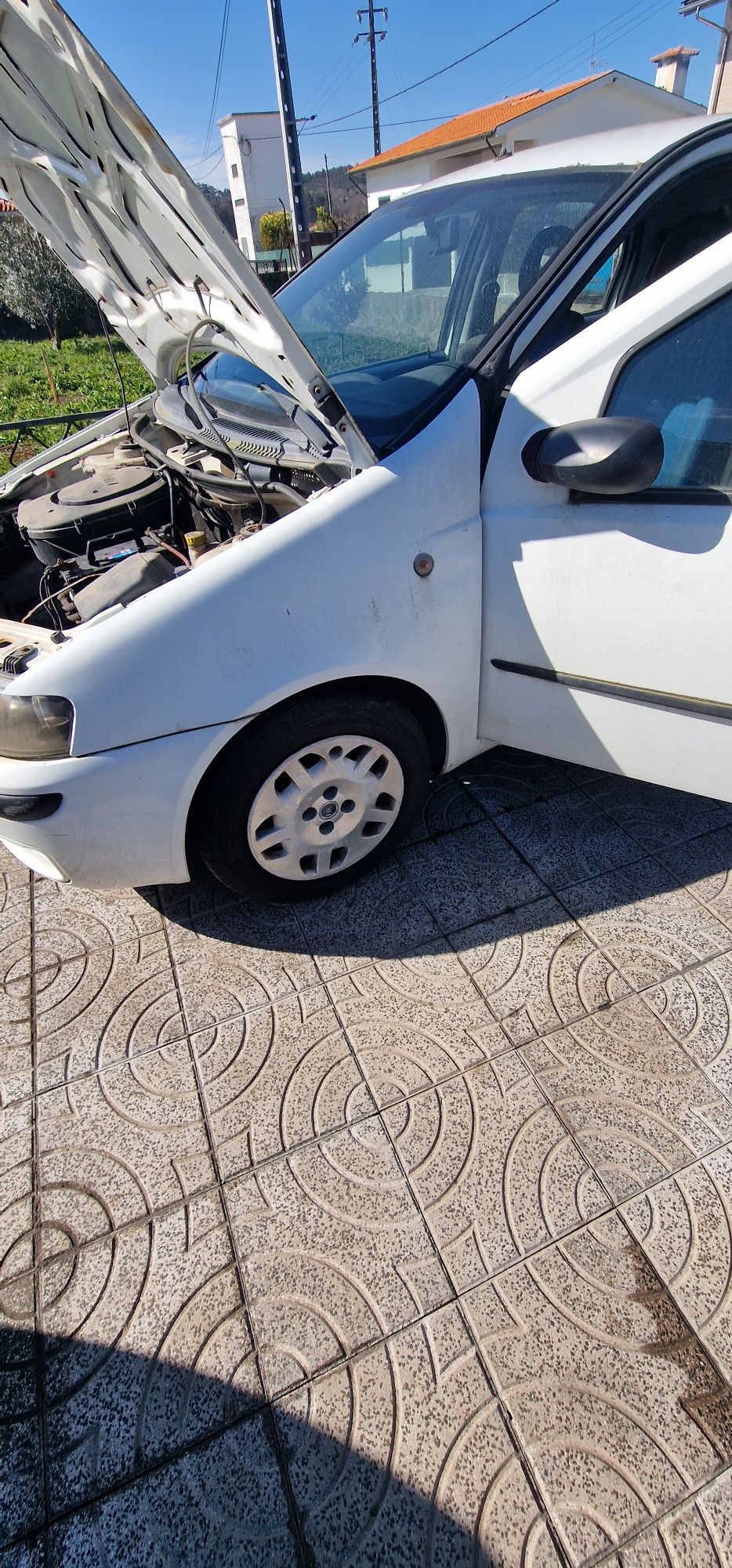 Fiat punto para peças