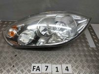 Renault (RVI) Master 3 10- Фара R дефект FA0714 260100051R