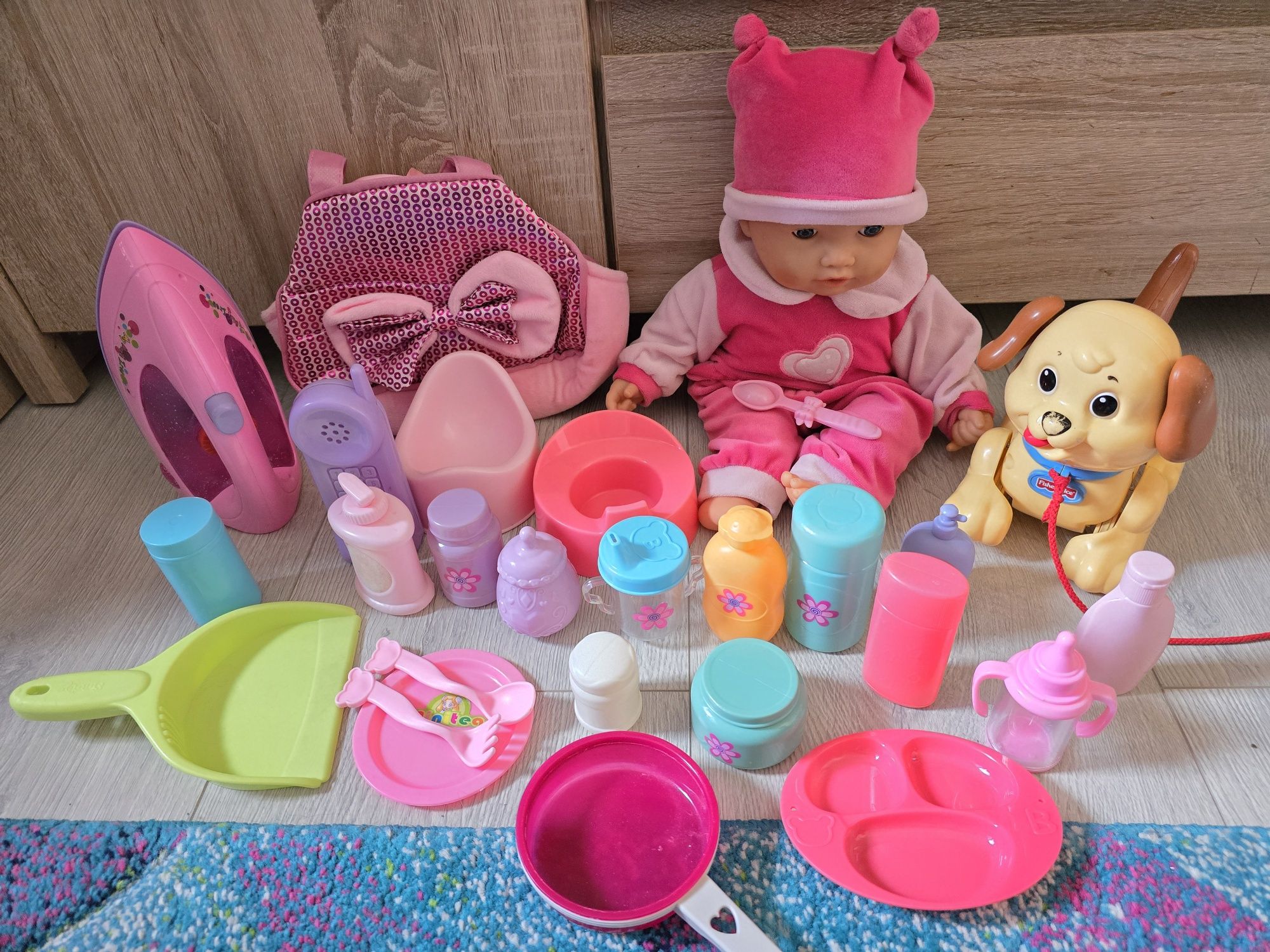 Lalka mówiąca,  piesek Fisher Price