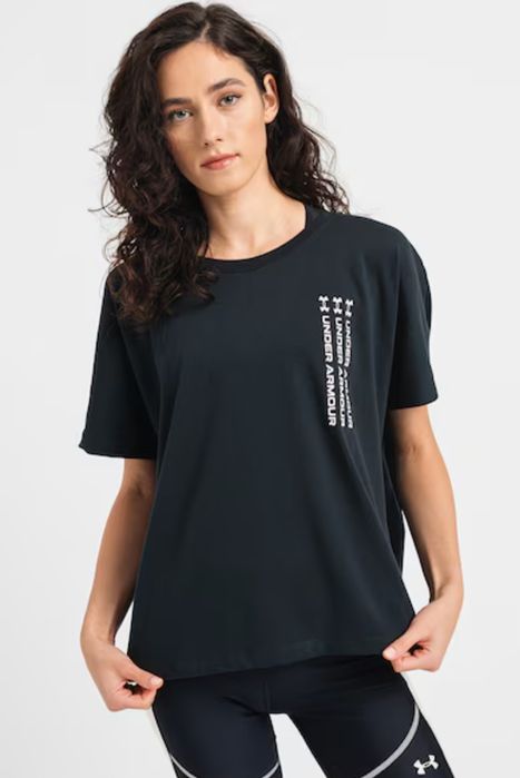 T-shirt oversize Under Armour Live Repeat WM Graphic Tee roz. 38/M