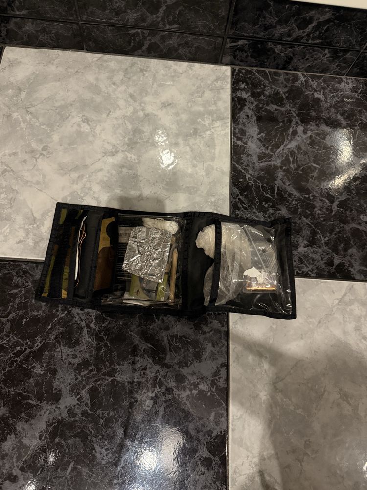Estojo / KIT de sobrevivência