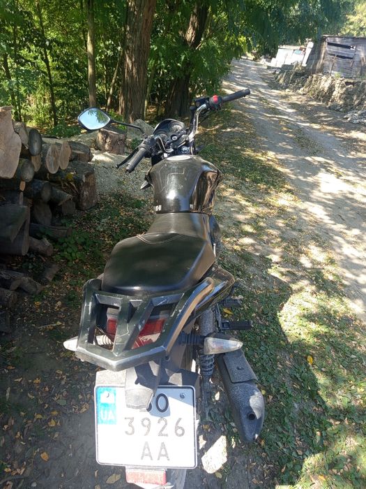 Продам мотоцикл Lifan 150