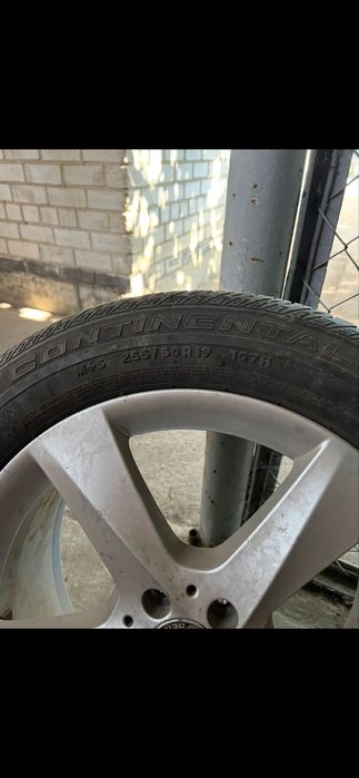 255 50 r19 Продам колесо mercedes  мерседес  gle 166