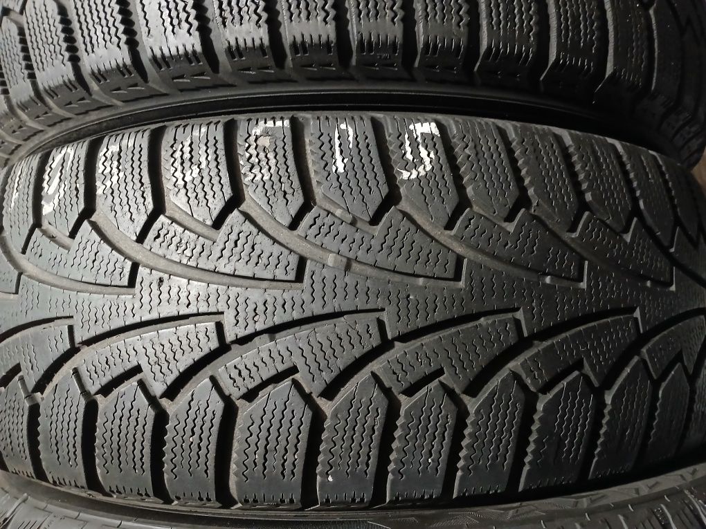 Резина пара 195 65 15 Nokian Nordman в хорошем состоянии состоянии цен