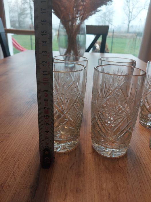 Kryształowe kieliszki do szampana oraz literatki / szklanki