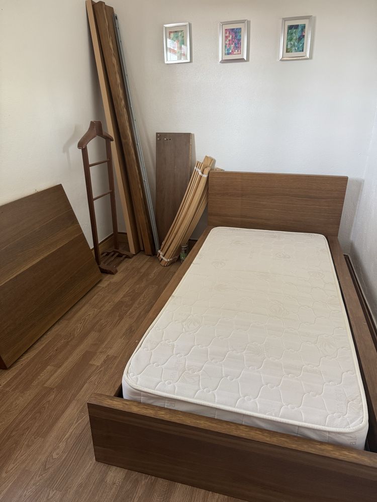 Cama de solteiro Ikea