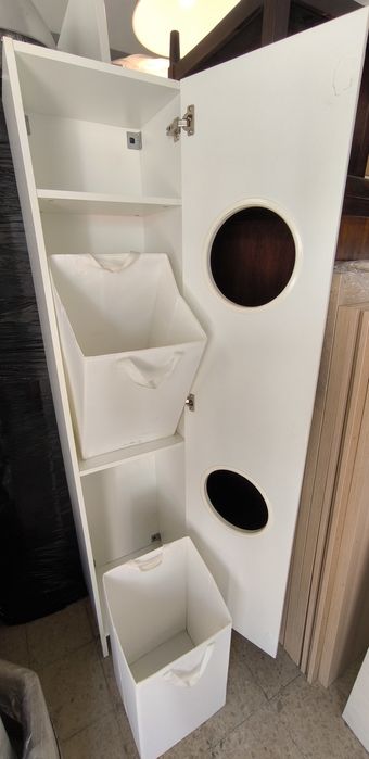 Móvel de casa de banho para roupa suja do Ikea