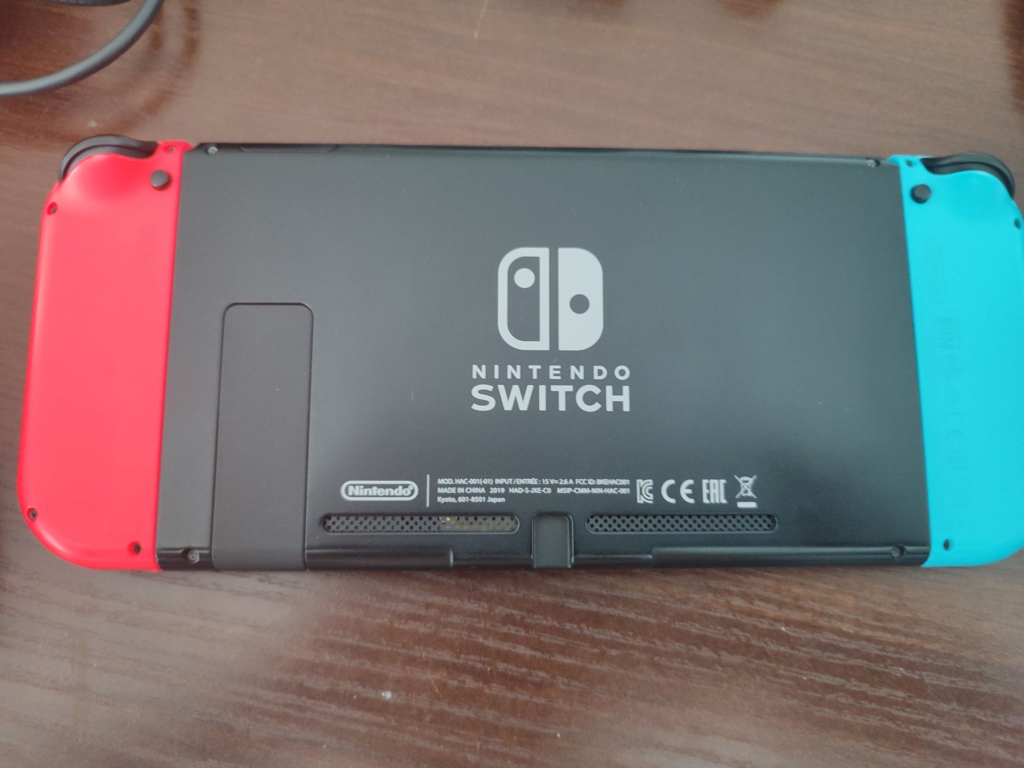 Nintendo switch v2 cfw przerobiona + 10 gier