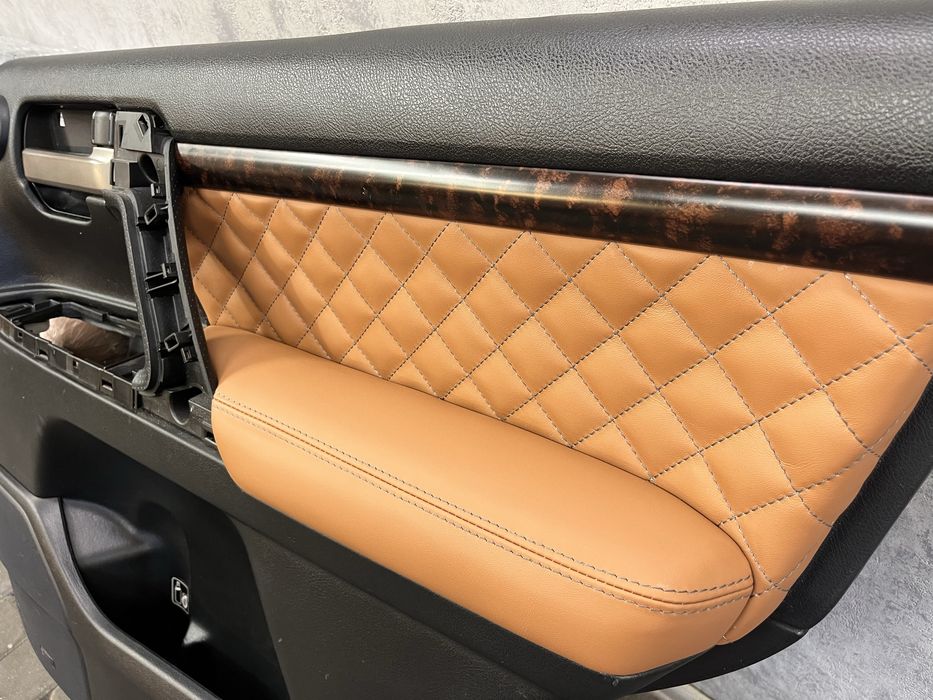 Wyklejanie Podsufitek/Tapicerstwo Samochodowe