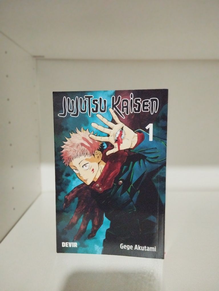 Mangás jujutsu kaisen e spy family