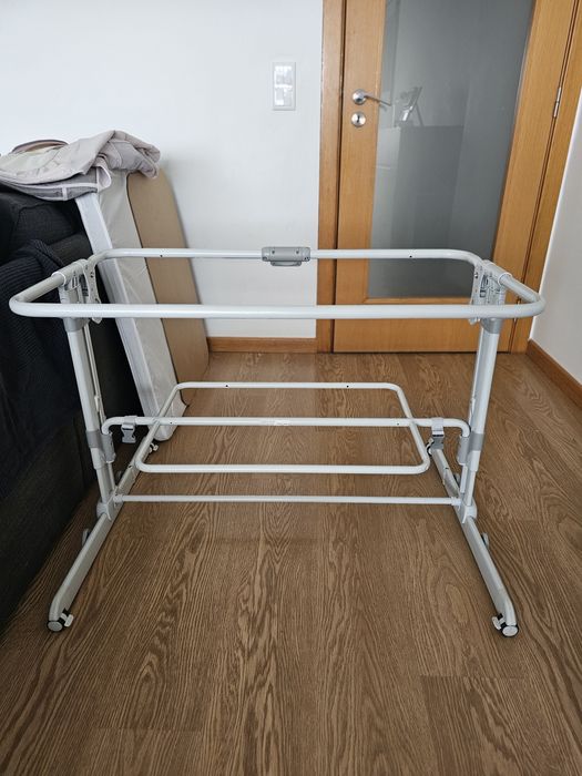Vendo berço Chicco Next2Me em excelente estado
