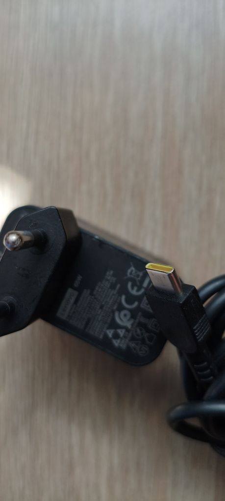 Zasilacz Lenovo 65w typ C