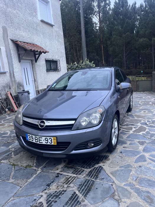 Opel Astra GTC 1.3tdci
